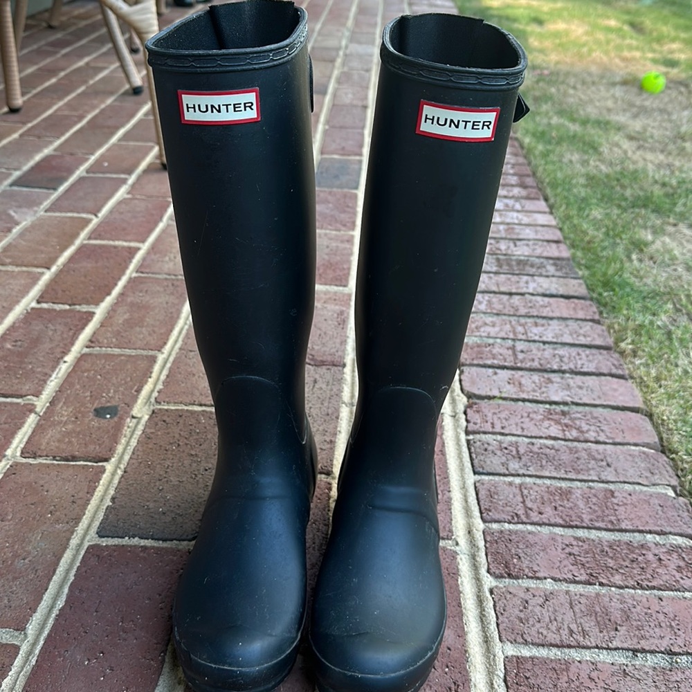 Hunter Tall Rain Boots size 7